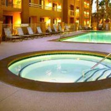 Courtyard By Marriott 3*